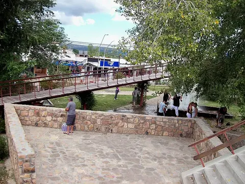 Plaza San Martín de Mina Clavero
