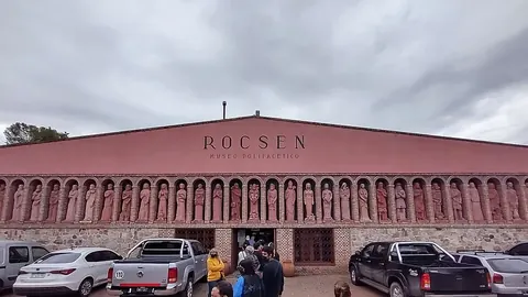 Fachada del Museo Rocsen