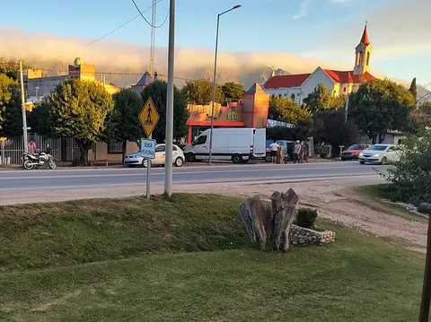 Vista de Nono con la iglesia